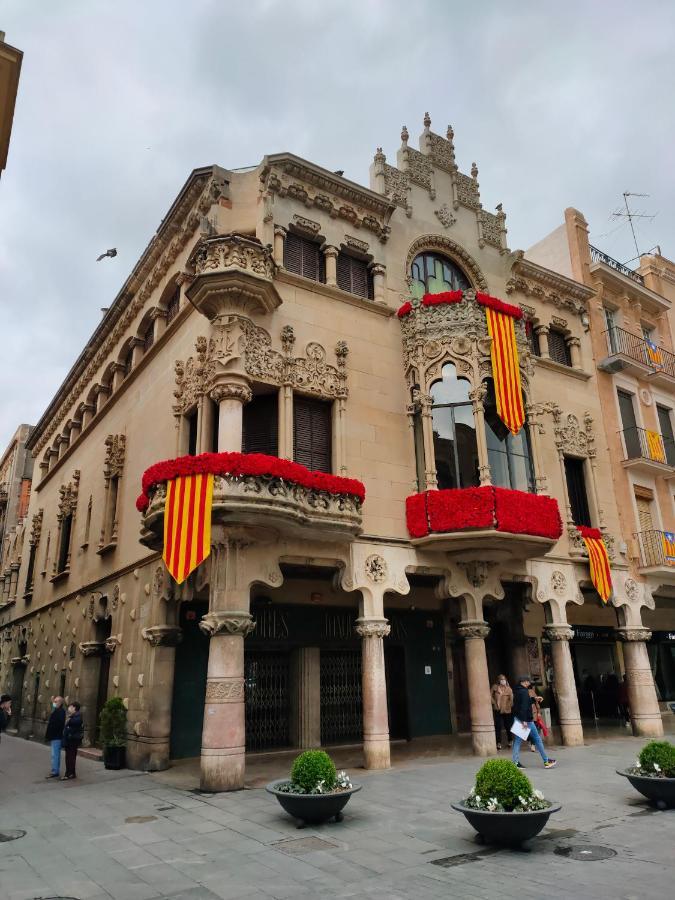 Ferienwohnung Apartamento En El Centro Reus Exterior foto